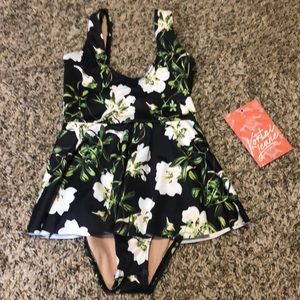 NWT Kortni Jeane Mini Skirted One Piece; size: 2-3